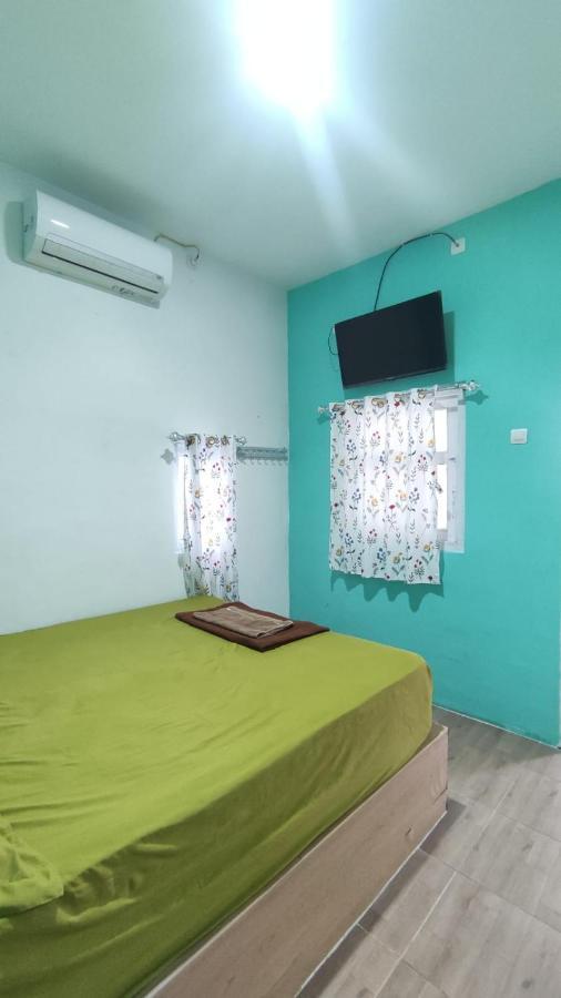 Rumah Teman Hostel Semarang Kültér fotó